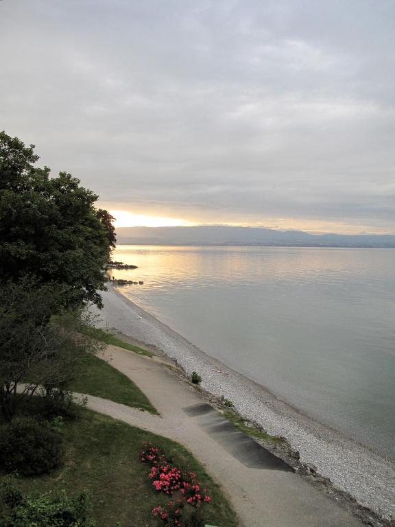 Hotel De La Plage Publier ภายนอก รูปภาพ